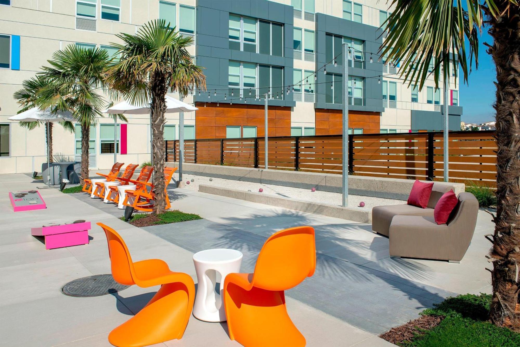 Aloft Dublin-Pleasanton Hotel Екстериор снимка